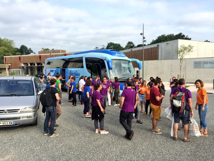 Seaskako ikasleak Bordelerako bidean.@iurrebidegain