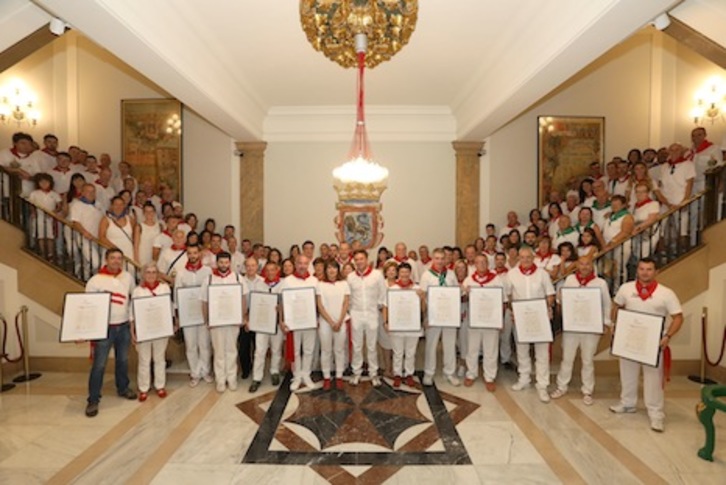 Reconocimiento a las bandas de música que se reunieron en Iruñea hace cien años. (AYUNTAMIENTO DE IRUÑEA)