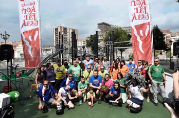 Bilboko konpartsek agerraldia egin dute pertsonai berriak eta Konpartsakide Eguna aurkezteko. (FOKU)