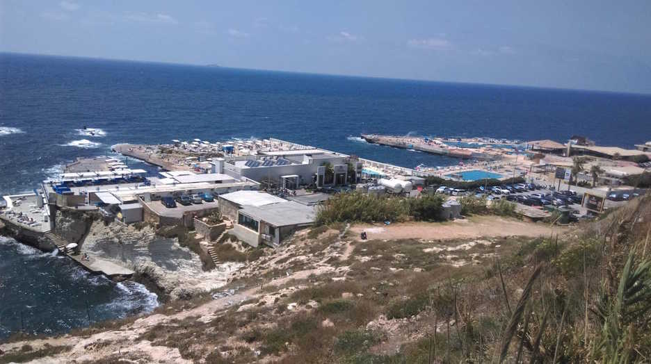 Naturarentzako tarterik ez da Beituteko kostaldean. Naturarentzako tarterik ez da Beituteko kostaldean.