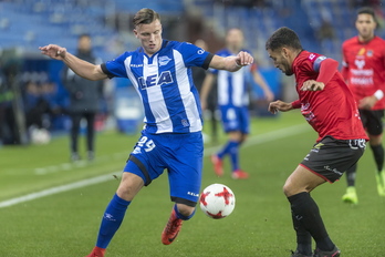 Demirovic, en un partido contra el Formentera. (Juanan RUIZ/FOKU)
