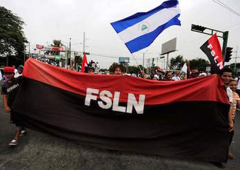 Protesta de estudiantes simpatizantes del Gobierno sandinista. (Inti OCON/AFP)