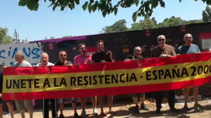 Grupos de la ultraderecha borraron el mural en solidaridad con los jóvenes de Altsasu. (Youtube)
