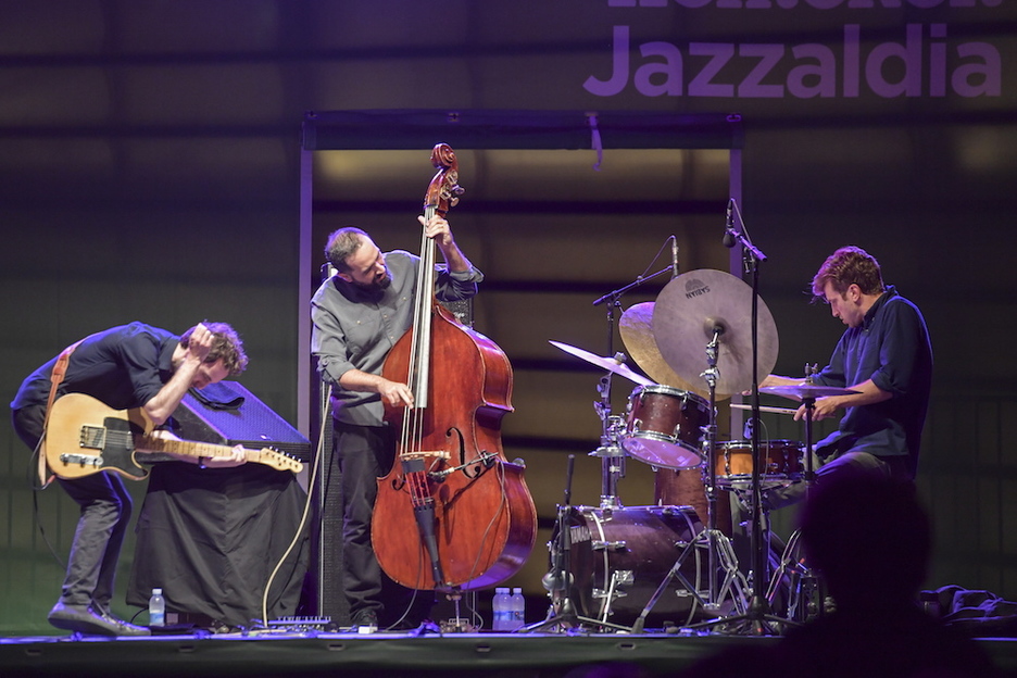 Julian Lange trio dena ematen (Idoia ZABALETA / FOKU)