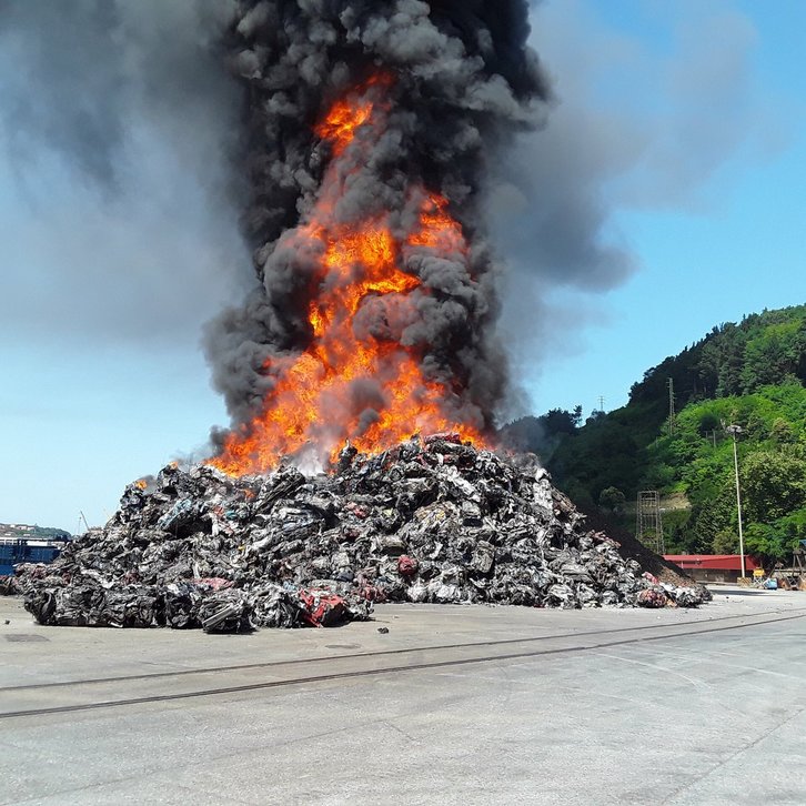 Gipuzkoako suhiltzaileek hedatu duten argazkia.