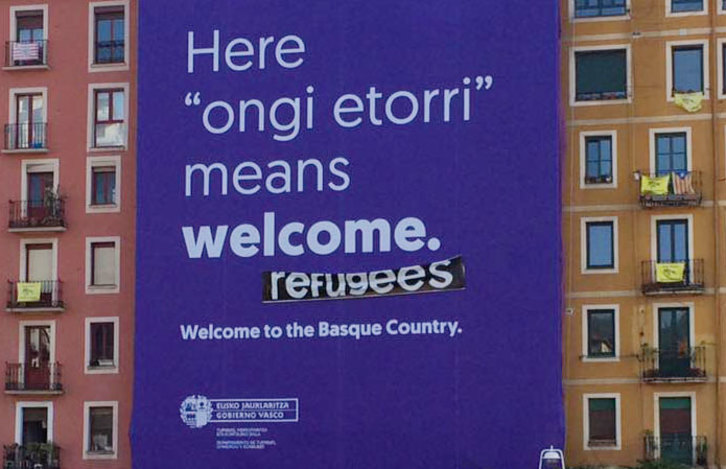 Bilbon panel «zuzendua». (Agustin GOIKOETXEA / NAIZ)