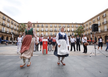 Folkloreari eta herri kirolei lotutako programazioaren aurkezpena. (BILBOKO UDALA)