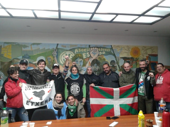 Brigada Argentinara iritsi berritan.