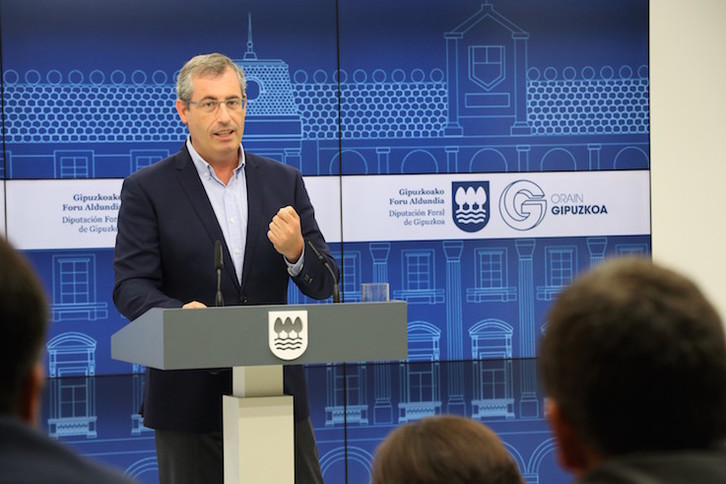 Markel Olano, diputado genera de Gipuzkoa, en su comparecencia de arranque del curso. (Gipuzkoako Foru Aldundia)