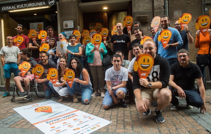 AEK ha presentado la campaña de matriculación en Bilbo. (Luis JAUREGIALTZO/FOKU)