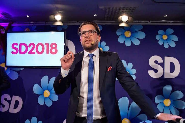 Jimmie Åkesson, líder del partido ultraderechista SD, celebra los resultados. (Anders WIKLUND/AFP)