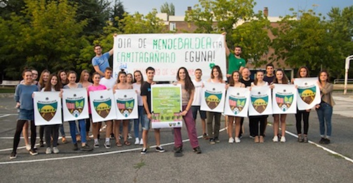 Presentación del Día de Ermitagaña y Mendebaldea, que se celebrará el próximo 29 de septiembre.