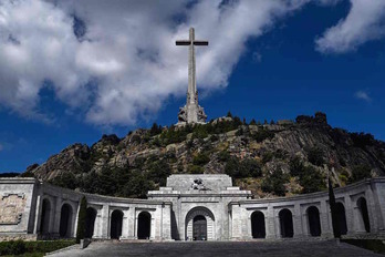 El Valle de los Caídos, donde está enterrado Franco. (Oscar del POZO/AFP)