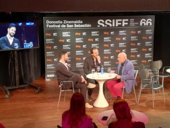 Zuzendariak eta ekoizleak euren lanaren berri eman zuten Victoria Eugeniako sotoan. 