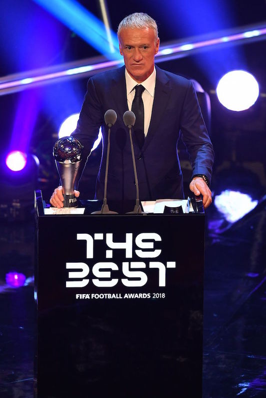 Deschamps ha sido elegido mejor entrenador del mundo en la gala de la FIFA. (BEN STANSALL / AFP)