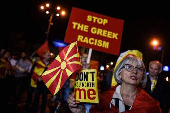 Apenas se han acercado a las urnas el 35% de los macedonios. (Armend NIMANI/AFP)