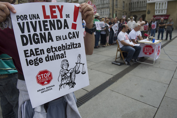 Comparecencia en defensa de «una Ley de Vivienda digna». (Raúl BOGAJO / FOKU)