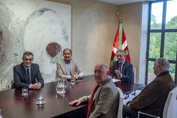 Ezkerretik eskuinera, Fernandez, Currin, Spektorowski, Urkullu eta Kendall. (FOKU)