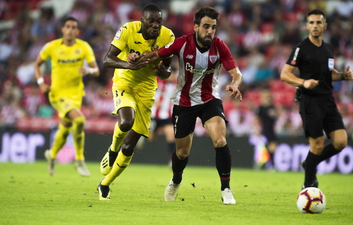 Beñat en el partido ante el Villarreal. (Luis JAUREGIALTZO / FOKU)