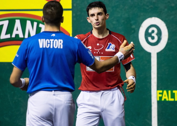 Altuna eta Victor, partida amaieran. (Marisol RAMIREZ/FOKU)