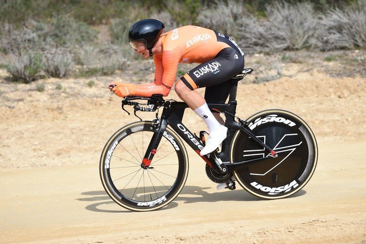 Juan Antonio López-Cózar, tercer fichaje del Euskadi-Murias