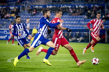 El Alavés deberá resolver la eliminatoria en Girona. (FOKU)