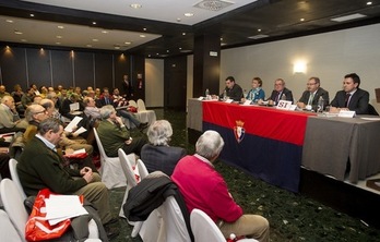 Imagen de archivo de una asamblea de Osasuna. (Iñigo URIZ/FOKU)