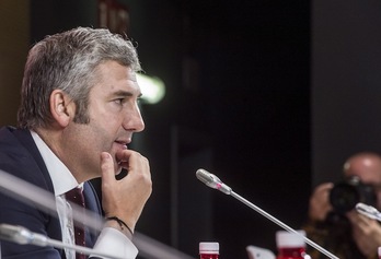 Rueda de prensa de Josu Urrutia (Marisol RAMIREZ/FOKU)