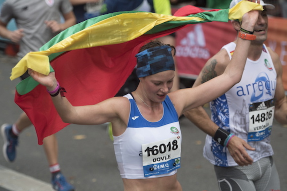 Atzerritik Donosiatara, lasterka egitera etorriak. (Juan Carlos RUIZ/FOKU)