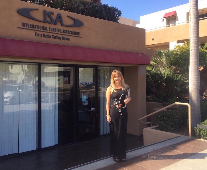 Maialen Sáez, vicepresidenta de EHSF, en la sede de la ISA en California. (IREKIA.EUS)