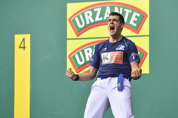 Ezkurdia, garaipena ospatuz. (Idoia ZABALETA/FOKU)