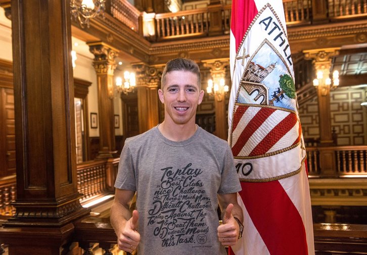 Iker Muniain tras hacer pública su renovación.