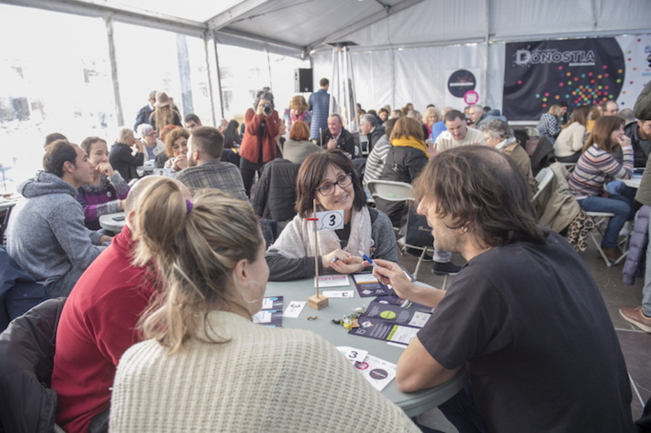 Mintzodromoa, Donostiako Bulebarrean. (Juan Carlos RUIZ/FOKU) Mintzodromoa, Donostiako Bulebarrean. (Juan Carlos RUIZ/FOKU)