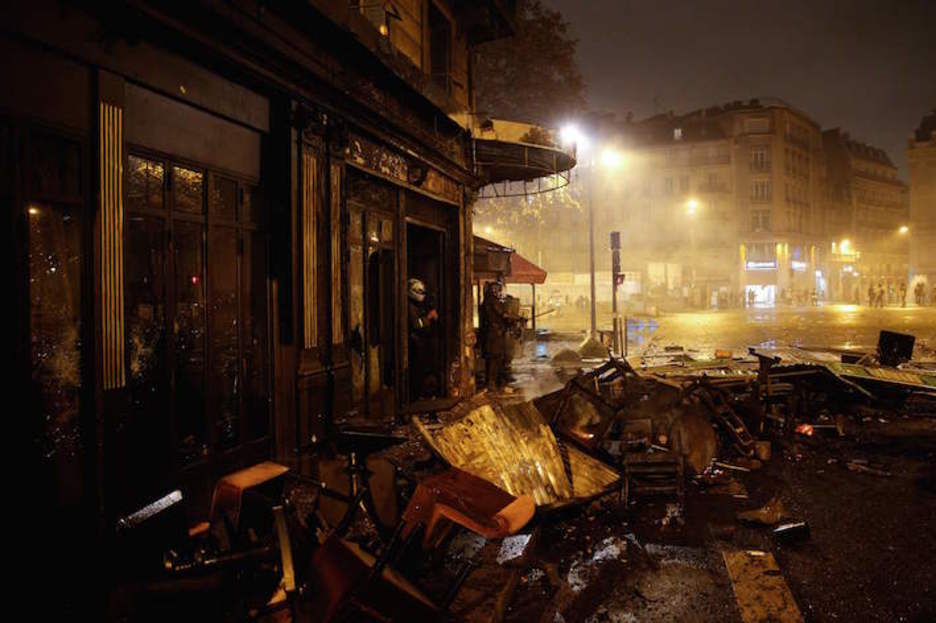 Kalte handiak eragin dituzte istiluek. (Geoffroy VAN DER HASSELT/AFP)