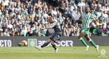 Sandro sigue sin acertar de cara a portería. (@RealSociedad)