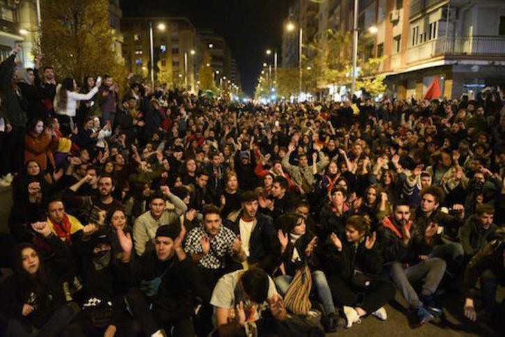 Dans de nombreuses villes, des habitants ont protesté contre l'extrême droite. © DR 