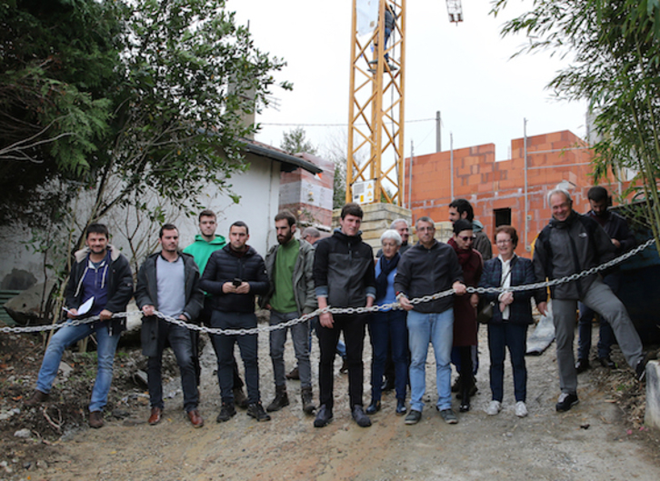 EH Bai, Herri Berri eta Aitzinako kideak, kateatuta. (Bob EDME)