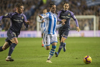 Juanmi, en el descanso, ha sido el primer jugador sacrificado por Garitano. (Juan Carlos RUIZ/FOKU)