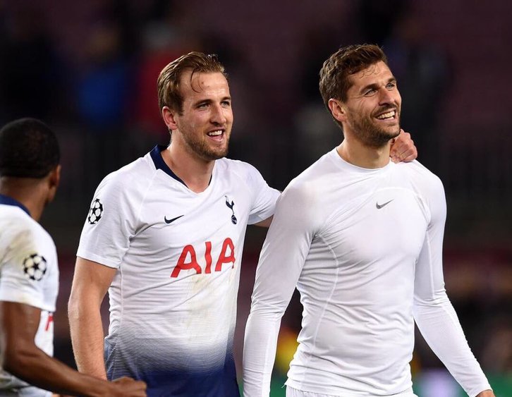 Imagen colgada en su cuenta en twiter @llorentefer19 tras lograr la clasificación del Tottenham anoche en el Camp Nou.