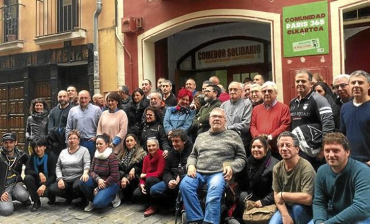 Rebobinar Anterior Cortés El París 365 pide apoyo para los «trabajadores pobres» | Euskal Herria |  GARA Euskal Herriko egunkaria