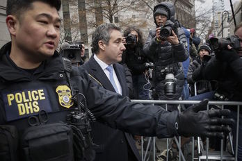 Michael Cohen, exabogado personal de Trump, a su salida de los juzgados. (Drew ANGERER/AFP)