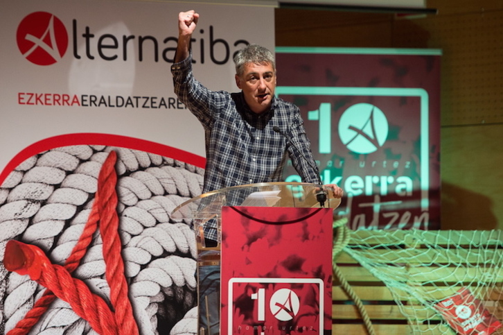 Oskar Matute, durante el acto de celebración del décimo aniversario de Alternatiba. (Monika DEL VALLE/FOKU)