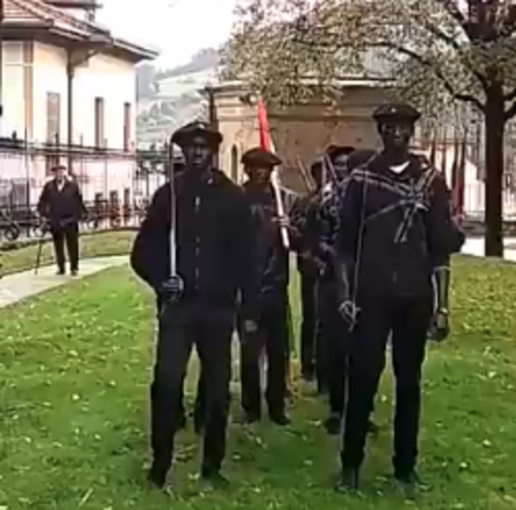 Gernikako ekitaldiko irudi bat.