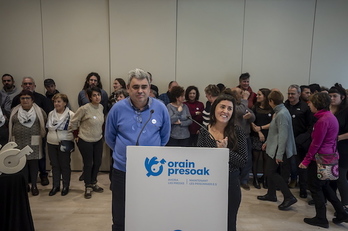 Araba mailako aurpegi ezagunek eman dute prentsaurrekoa. (Jaizki FONTANEDA/FOKU)