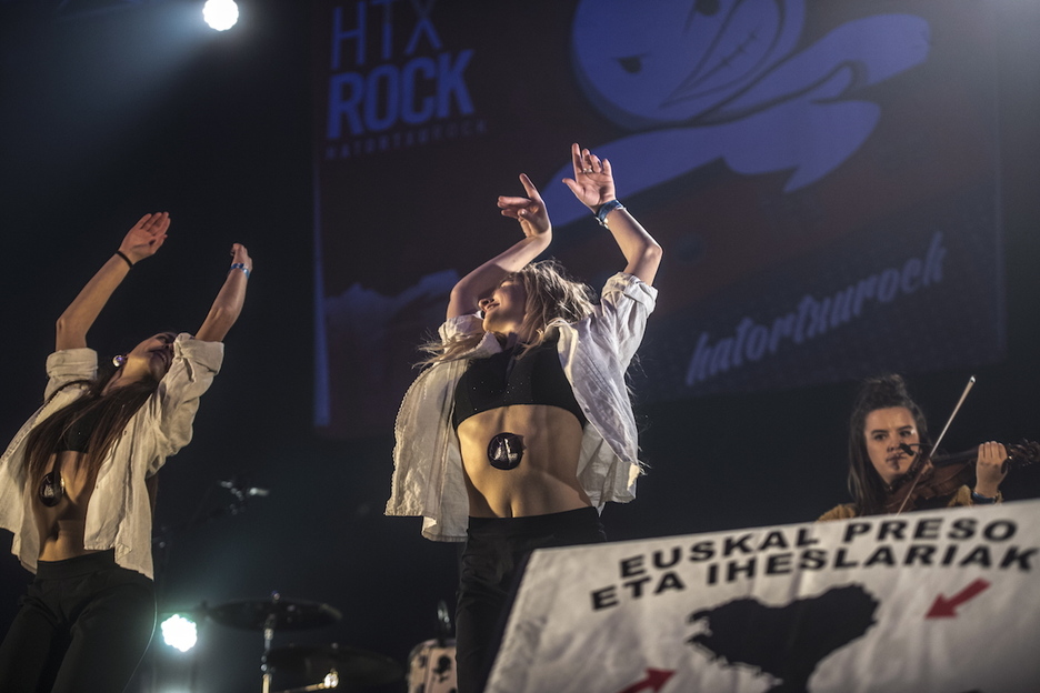 Danza durante el acto político central. (Jagoba MANTEROLA / FOKU)