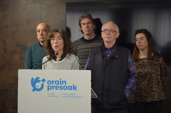 Representantes de Sare en la rueda de prensa de Bilbo. (FOKU)