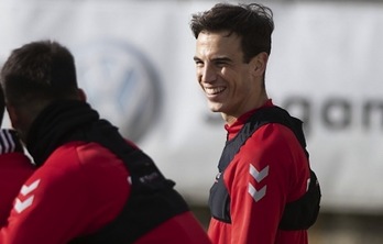 Iñigo Pérez, entrenando en Taxoare. (OSASUNA)
