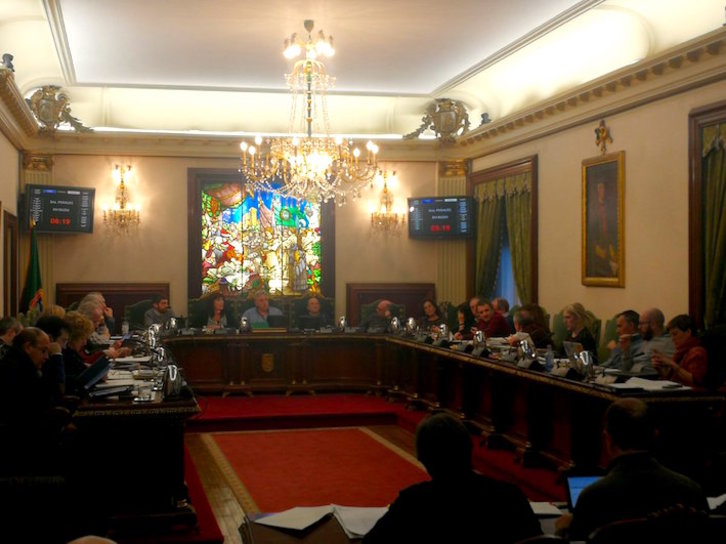 Pleno del Ayuntamiento de Iruñea. (@MartxeloDiaz)