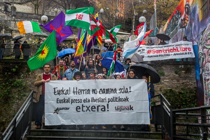 Foto de familia de Euskal Herriaren Lagunak. (Marisol RAMIREZ / FOKU)