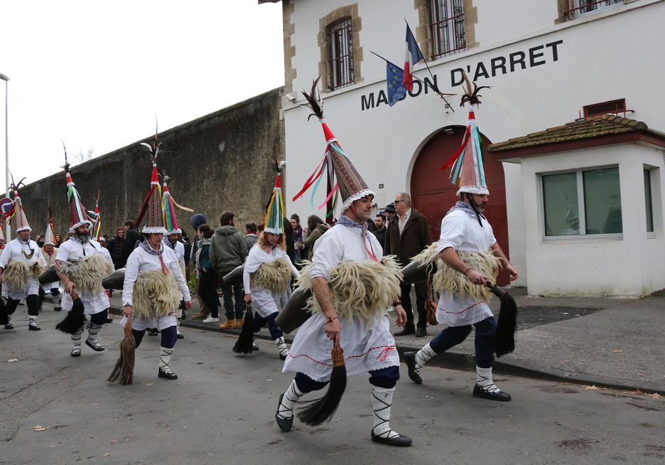 orainpresoak-190112-bob1